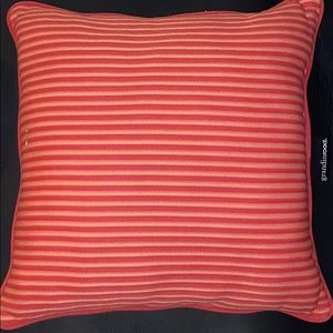 Decorative throw pillow